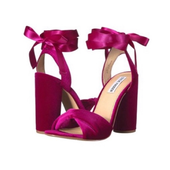Steve Madden Shoes - Steve Madden Fuchsia/Magenta “Clary “